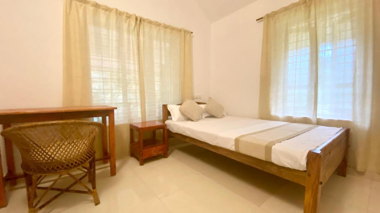 Tattwamasi Ayuryoga With Breakfast And Yoga Hotel Varkala Ngoại thất bức ảnh