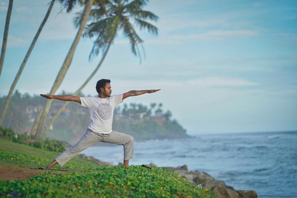 Tattwamasi Ayuryoga With Breakfast And Yoga Hotel Varkala Ngoại thất bức ảnh