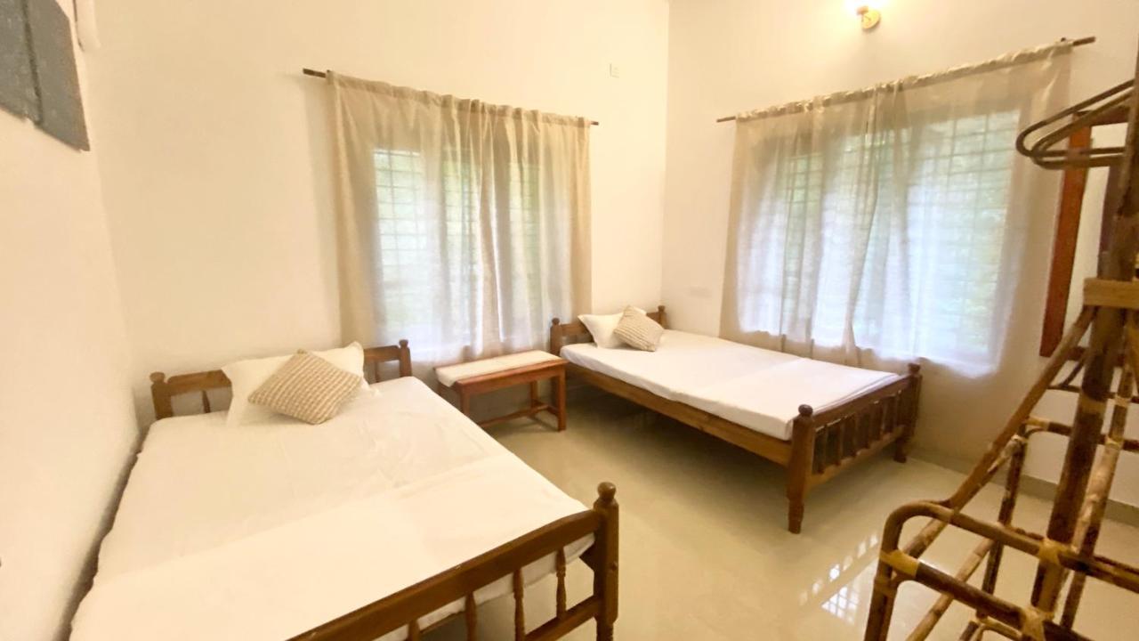 Tattwamasi Ayuryoga With Breakfast And Yoga Hotel Varkala Ngoại thất bức ảnh